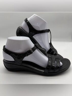 Ecco T-Strap Wedge Sandals Women 40 Black Croc Embossed Leather Comfort Casual‎